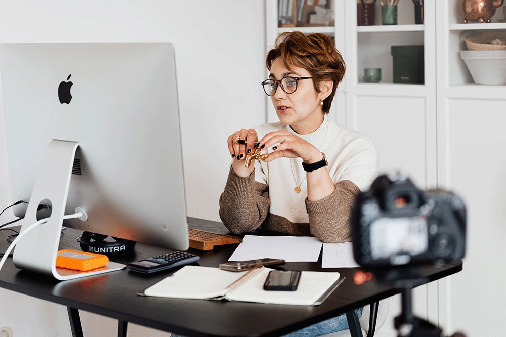 women at computer working